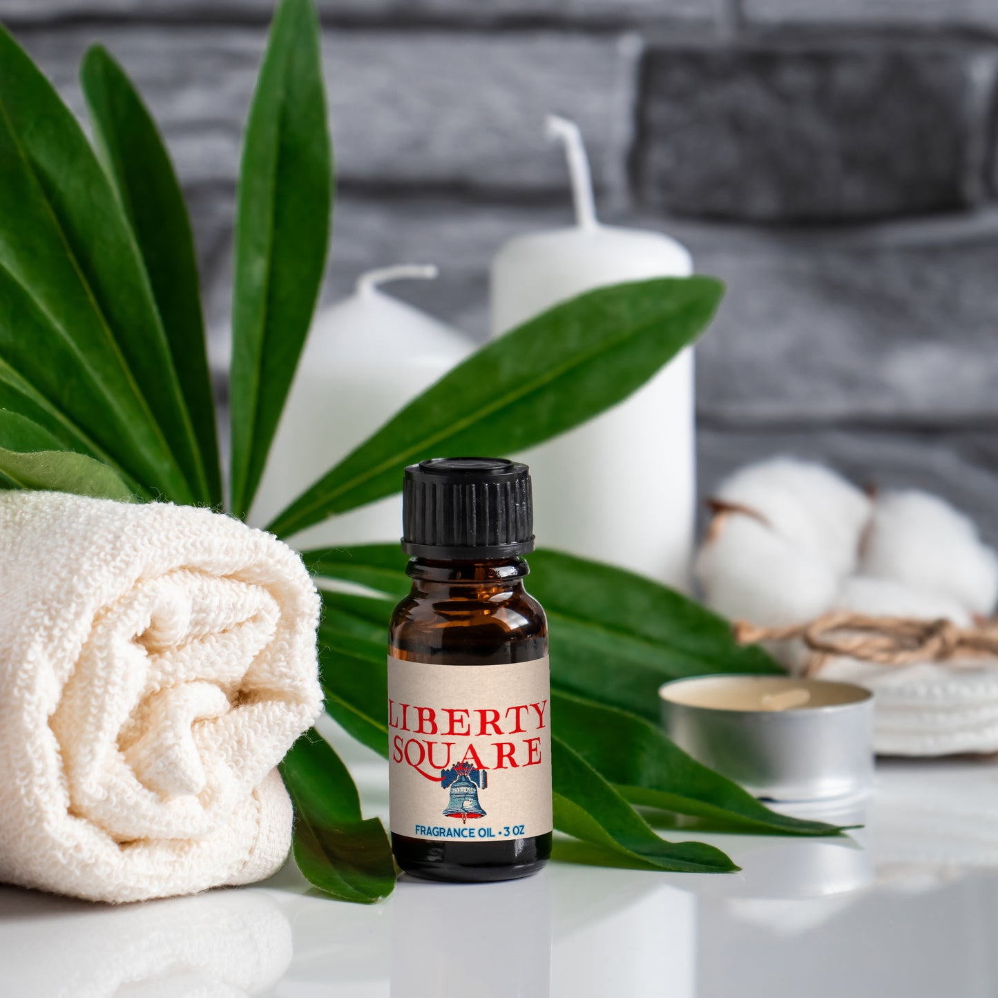 Liberty Square Candle – Apple Cinnamon Nutmeg Disney Inspired Scent | Trader Walt’s